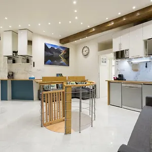 Louvre Luxury & Apartamento Paris